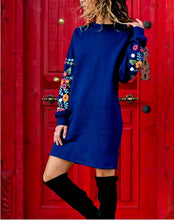 Load image into Gallery viewer, Velvet Winter Dress Women Long Sleeve O Neck Casual Party Dress Vintage Vestido Lentejuelas
