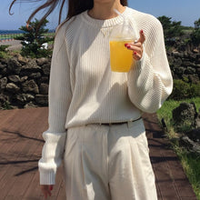 Load image into Gallery viewer, Korean Fashion Ladies Full Sleeve Women Knitting Sweater Solid O-Neck Pullover And Jumper Loose Sweater Hot Sale S80209Q
